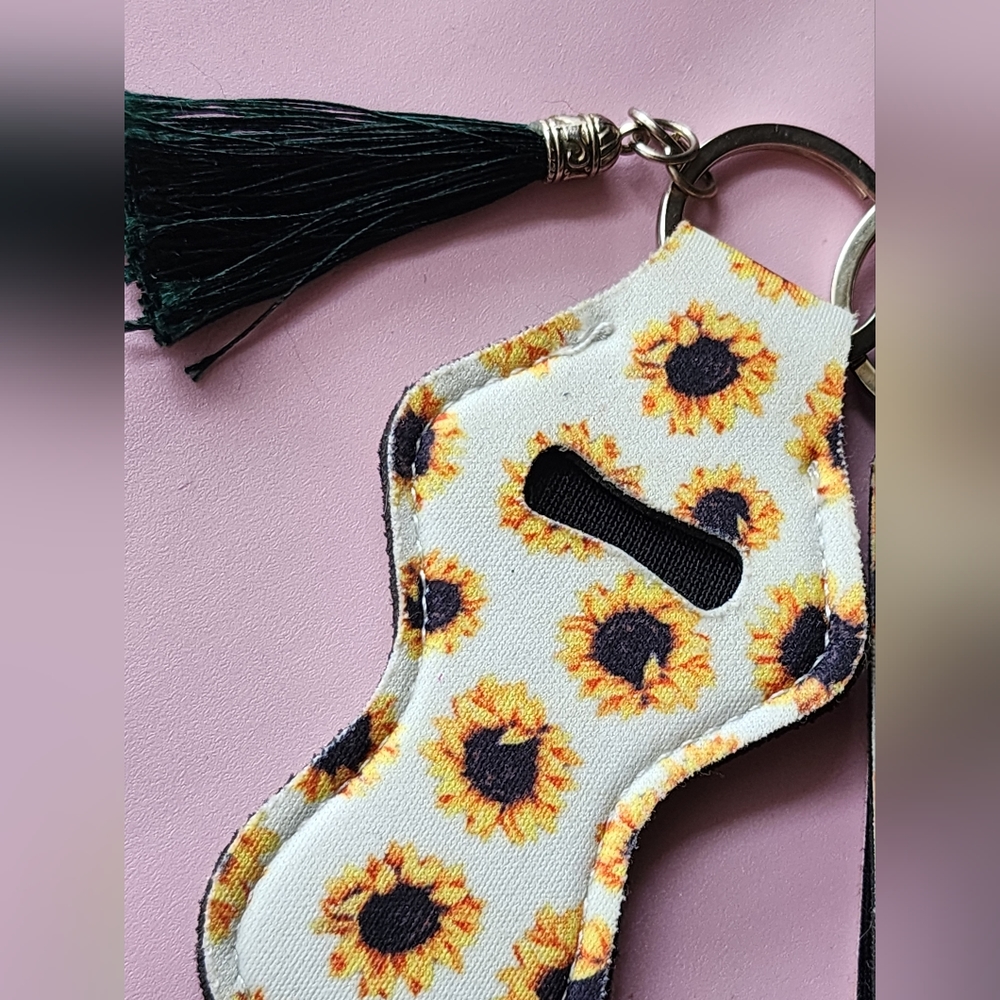 Sunflower 🌻 Keychain - Picture 2 of 3